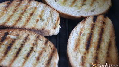 сэндвичи с курицей и омлетом