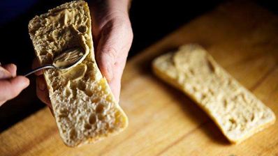 теплый сэндвич с куриной грудкой