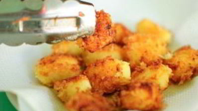 сыр в сухарях