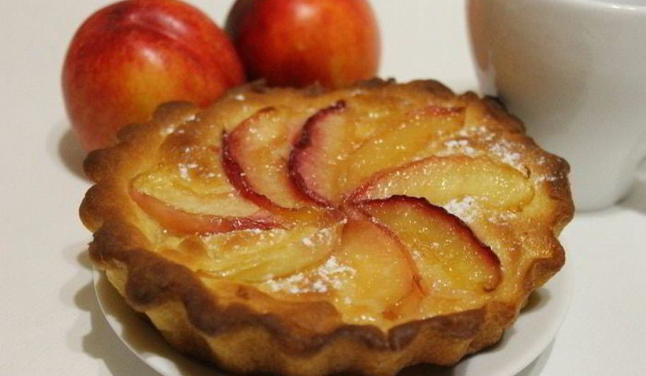 Рецепт сдобных тарталеток с нектарином