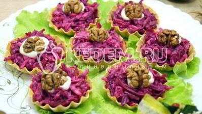 свекла с сыром в тарталетках