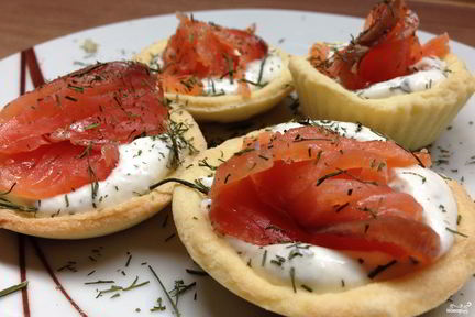 Тарталетки с форелью
