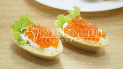 тарталетки с икрой