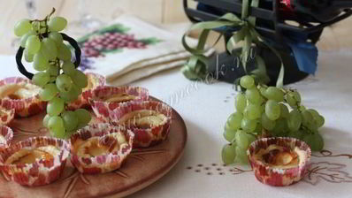 тарталетки с козьим сыром и медом