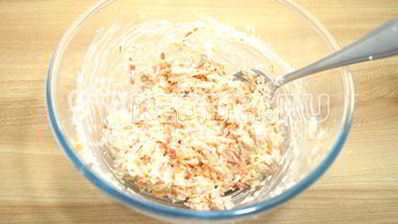 тарталетки с крабовым салатом