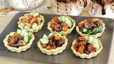 тарталетки с креветками