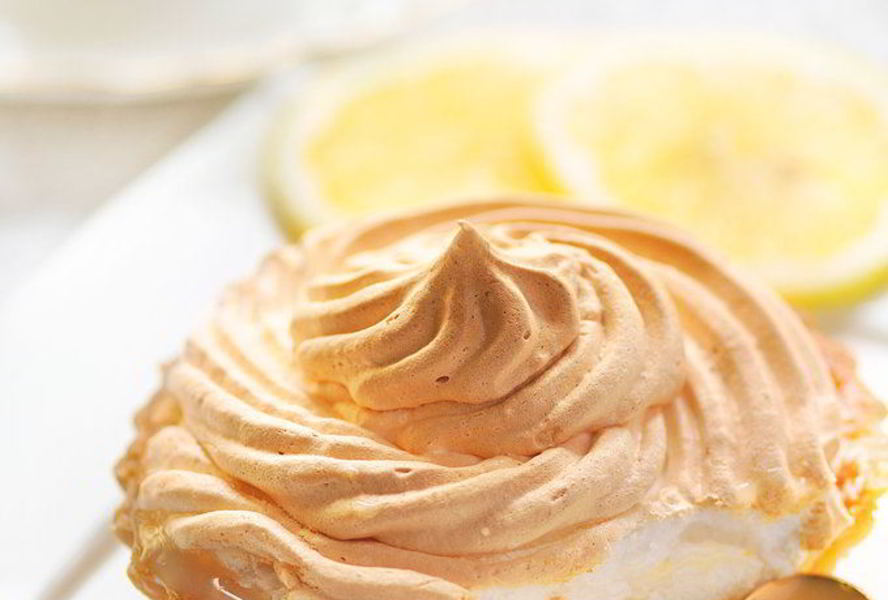 Тарталетки с лимонным кремом и меренгой