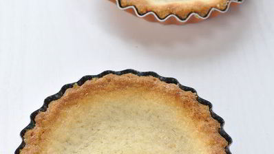 тарталетки с лимонным кремом и меренгой