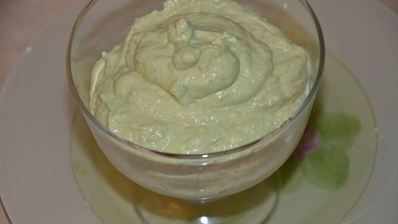 тарталетки с муссом из авокадо