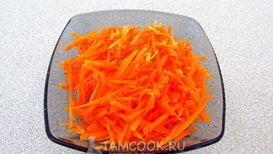 тарталетки с палтусом и овощами