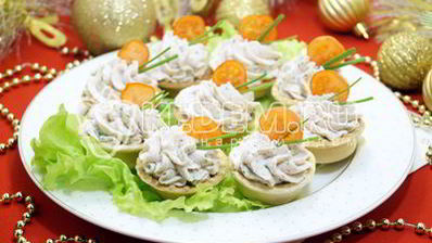 тарталетки с паштетом из крабового мяса