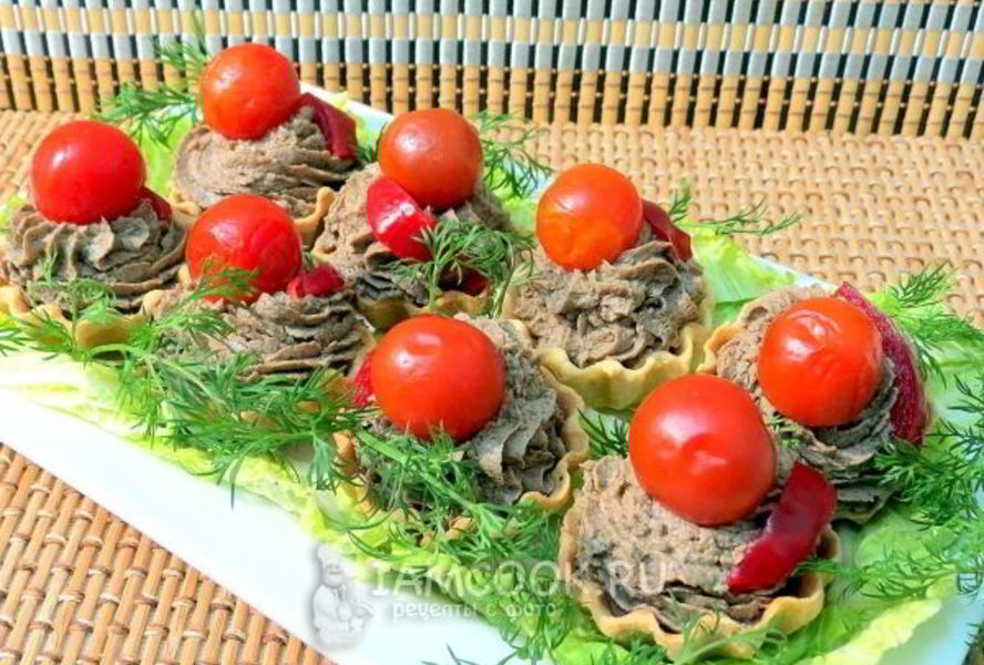 Тарталетки с печеночно-грибной начинкой