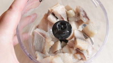 тарталетки с сельдью и творогом