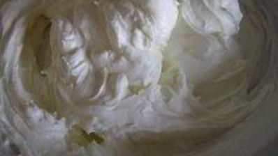 тарталетки с сырным кремом и мятой