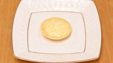 тарталетки с сыром и помидорами