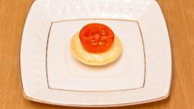 тарталетки с сыром и помидорами