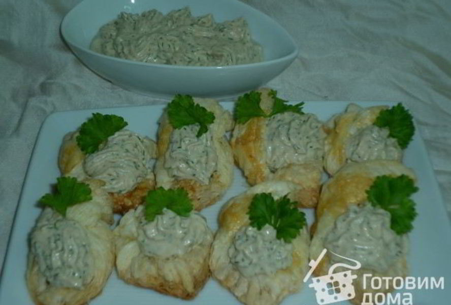 Тарталетки с тунцово-яичным паштетом