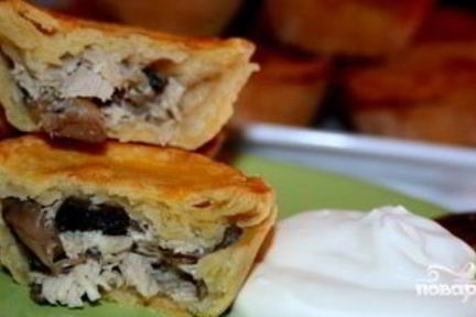Закрытые тарталетки с курицей