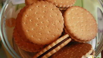 шоколадный тарт с клубникой