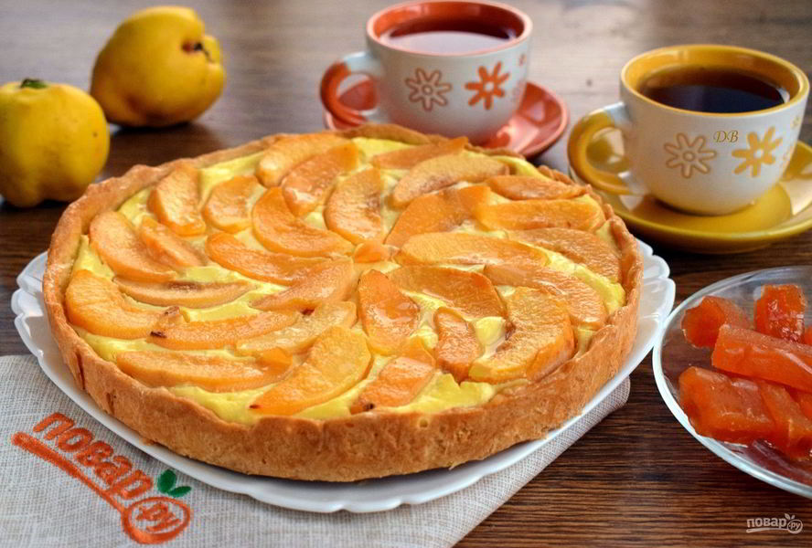 Тарт с айвой и рикоттой