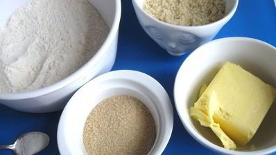 тарт с франжипаном и карамелизованной грушей