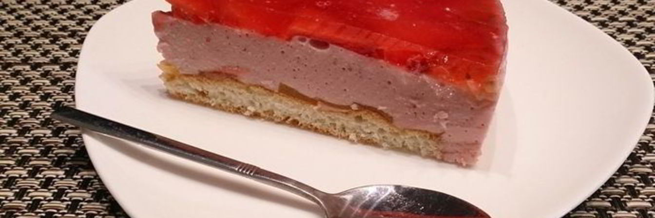 Тарт с клубничным муссом и желе