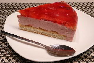 Тарт с клубничным муссом и желе