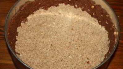 тарт с миндалем и молочным шоколадом