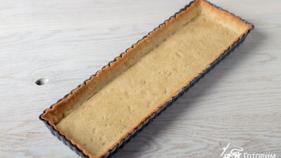 тарт с персиками и заварным кремом