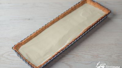 тарт с персиками и заварным кремом