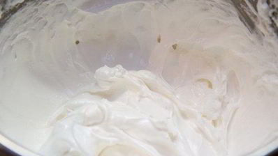 тарт с ванильной грушей и заварным кремом под шапочкой из мереги