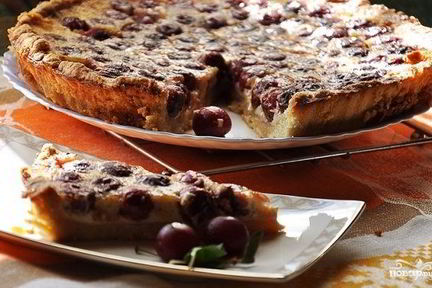 Тарт с вишней и белым шоколадом