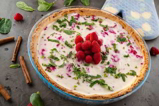 Творожный тарт с малиной