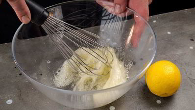 творожный тарт с малиной