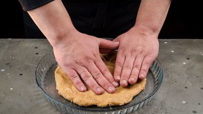 творожный тарт с малиной