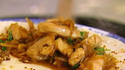 тортилья с цыпленком, имбирем и чили