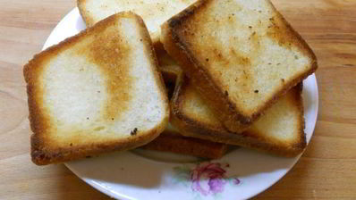 тосты с морковно-сырным салатом