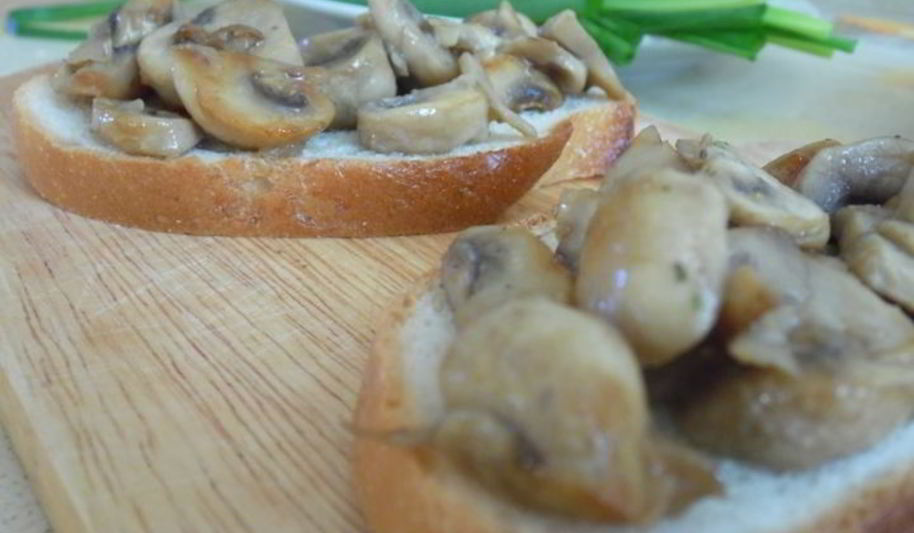 Рецепт тостов с шампиньонами