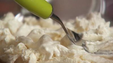 тосты с творогом и шоколадной пастой