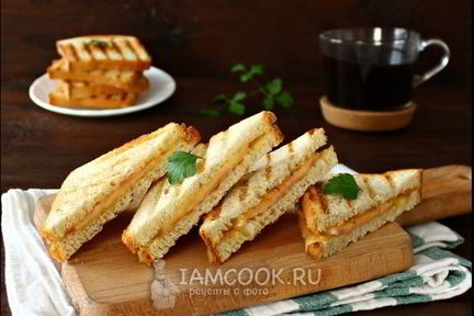 Тосты с ветчиной и сыром