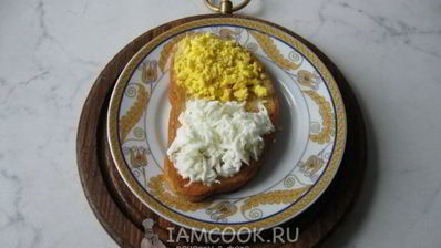 тосты с яйцом к празднику