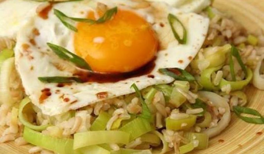 Рецепт классической яичницы на завтрак