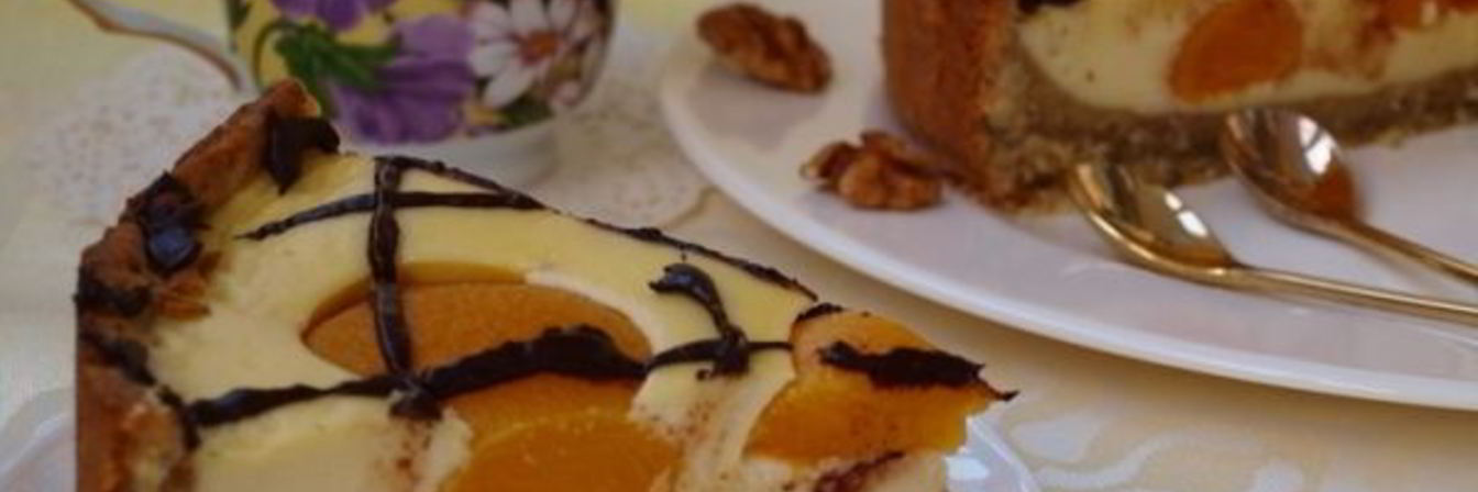 Торт Яичница с персиками и шоколадом