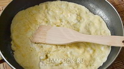 яичница-болтунья