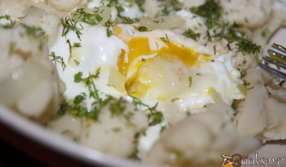 Рецепт яичницы с цветной капустой и пармезаном