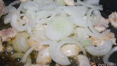 яичница со сметаной