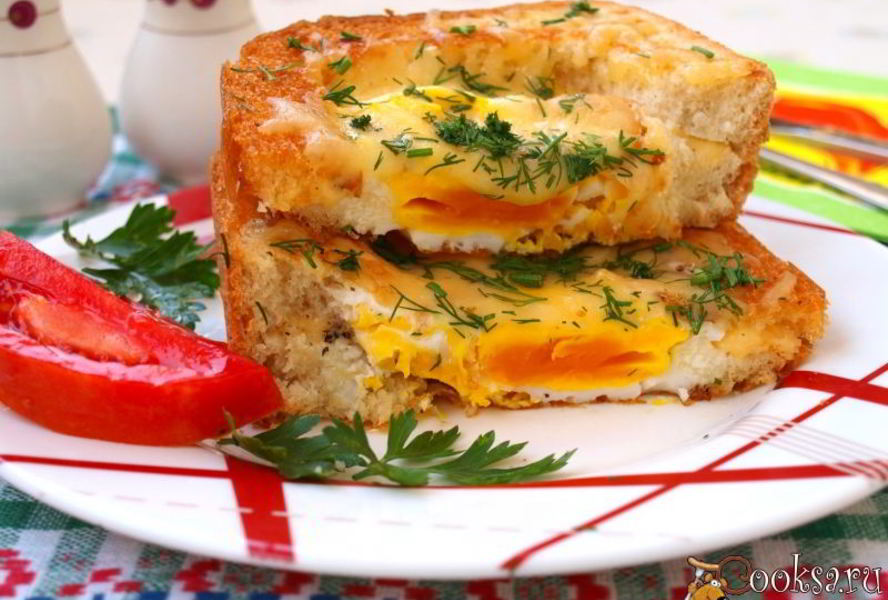 Яичница в бутерброде