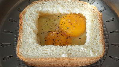 яичница в бутерброде