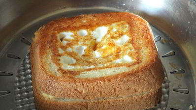 яичница в бутерброде