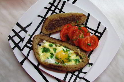 Яичница в хлебушке